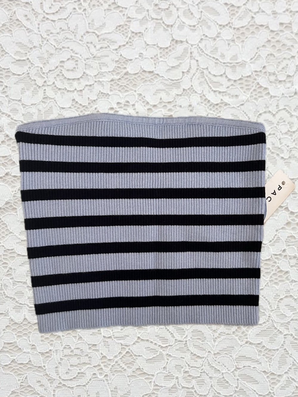Edikted Knit Bandeau Top in Light blue and Black